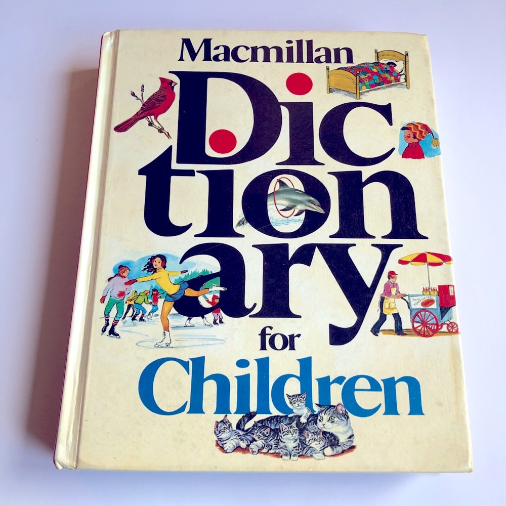 Vintage Book MACMILLAN DICTIONARY FOR CHILDREN EditorWilliam Darrach Halsey 1977